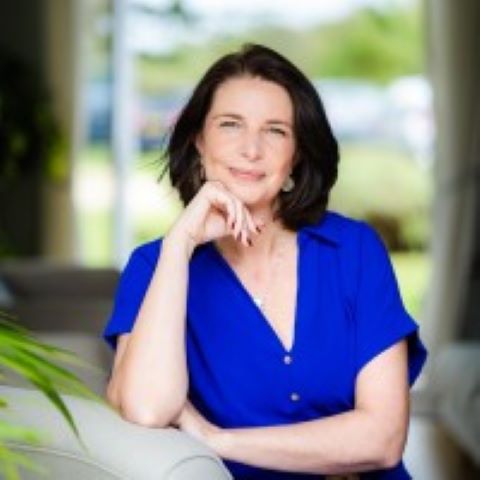 Head shot of Caroline Green, career development expert. 