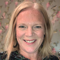 clare-marchant