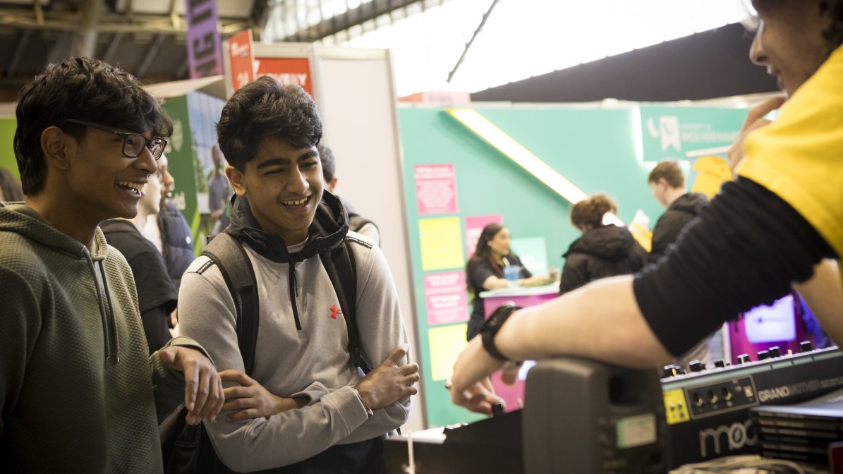 0094_discovery-manchester2024-3749.jpg